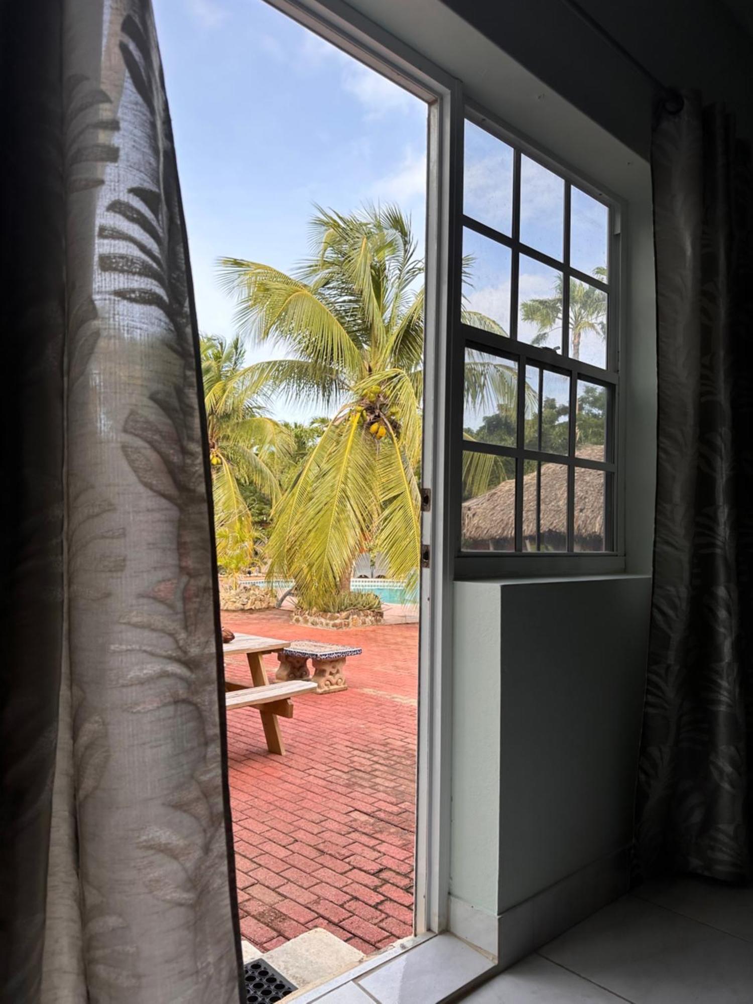 Woodstock Palmresort Curacao Willemstad Exterior photo